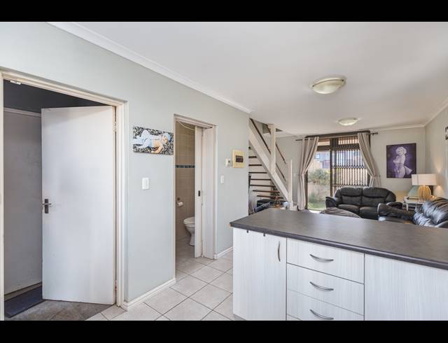 2 BEDROOM TOWNHOUSE FOR SALE IN BRACKENFELL SOUTH